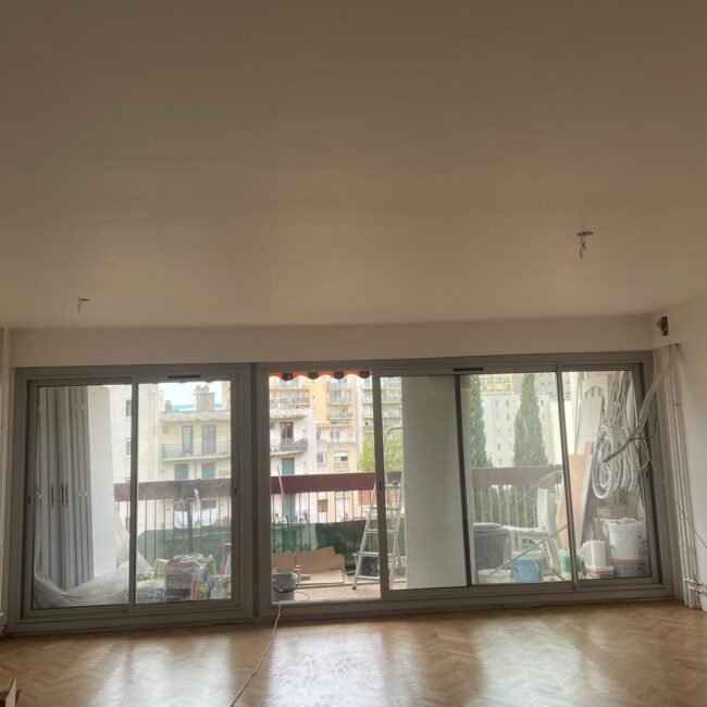 rénovation de peinture intérieure appartement au 13005 marseille 71 Bd jeanne d'arc