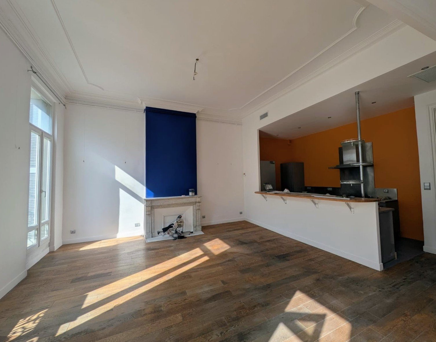 peinture colorée cuisine et salon