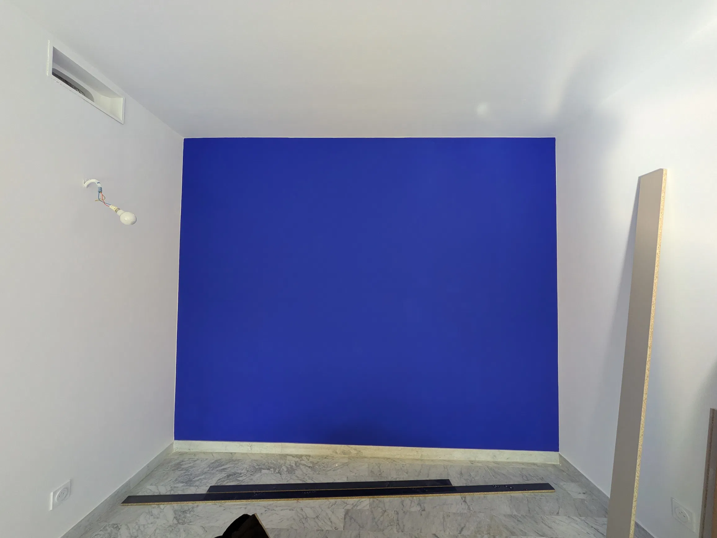 peinture décorative yves klein
