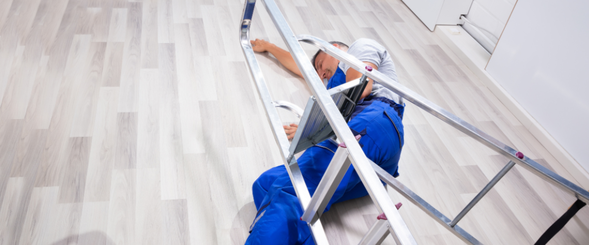 artisan peintre qui tombe marseille pas d'assurance