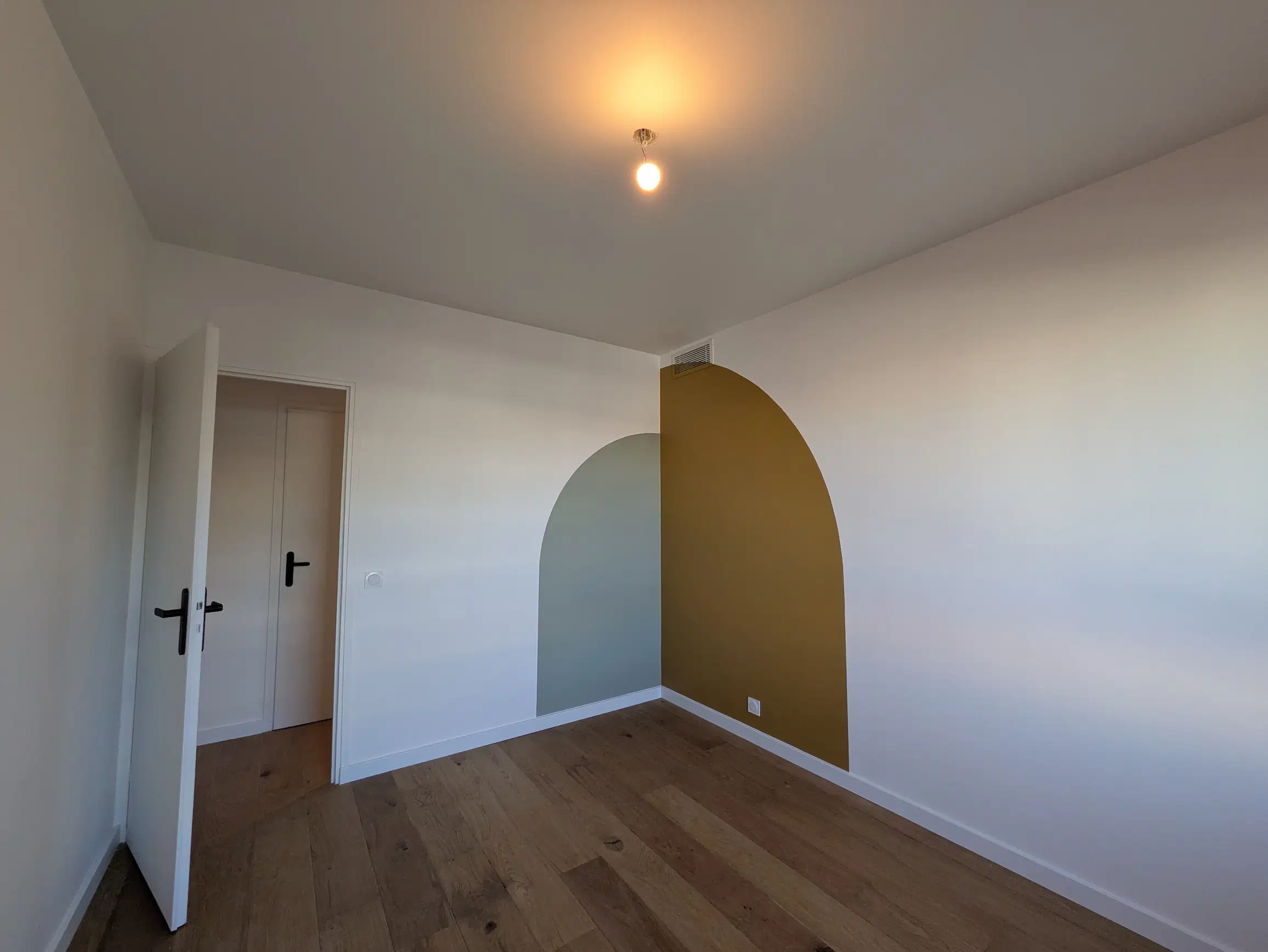 realisation peinture chambre bi-colore